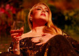 Adele se laisse aller dans "I Drink Wine"