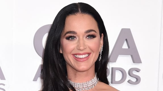 La chanteuse Katy Perry vend ses droits musicaux pour 225 millions